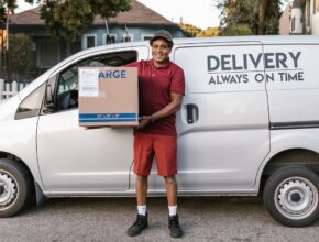 Delivery Boy Jobs in Italy 2026 – Glovo, Deliveroo & Amazon Hiring Now