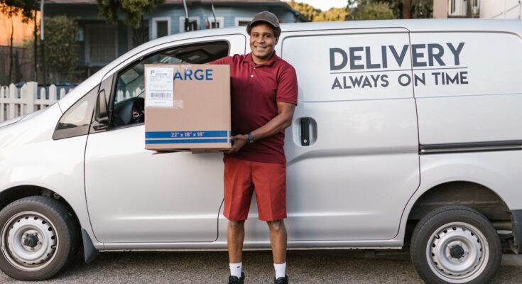 Delivery Boy Jobs in Italy 2026 – Glovo, Deliveroo & Amazon Hiring Now
